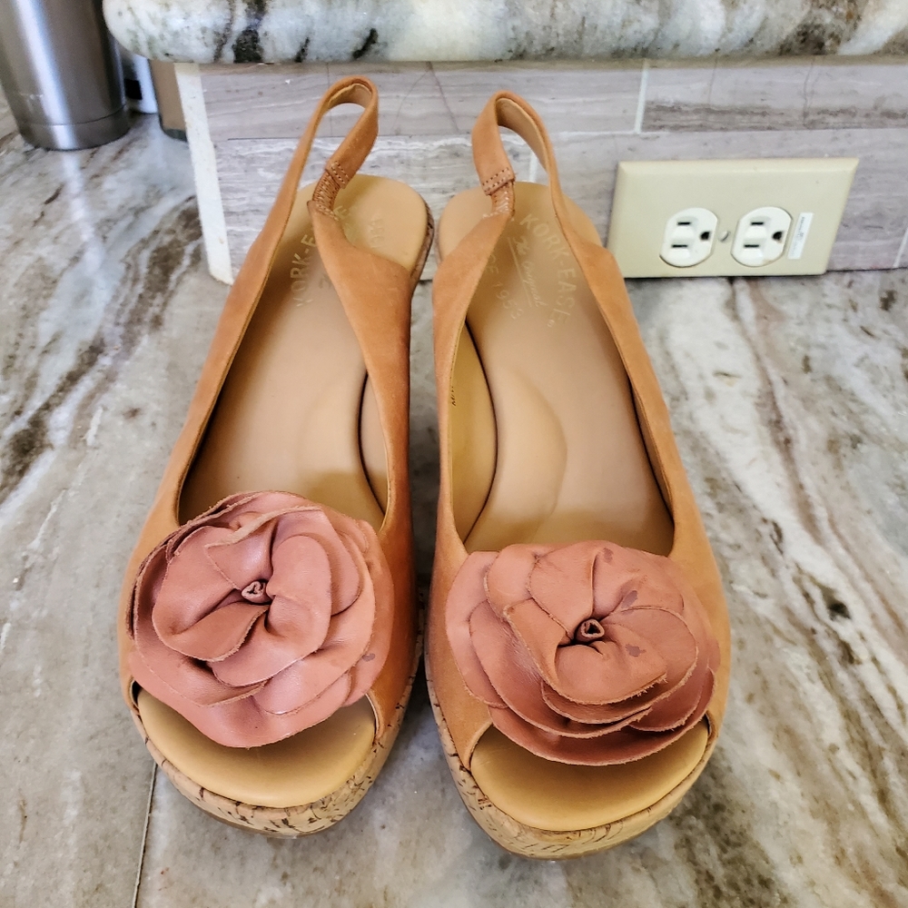 Korkease wedge shoes.